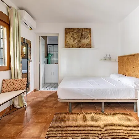 Les Moreres A Space For Tranquility Hébergement de vacances Valence
