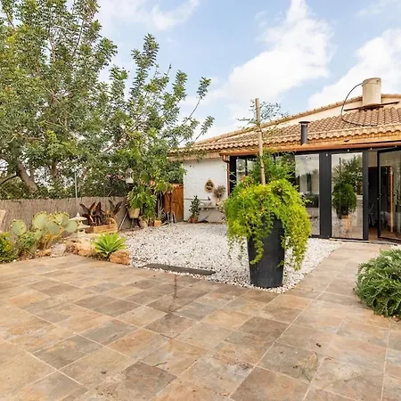 Les Moreres A Space For Tranquility *