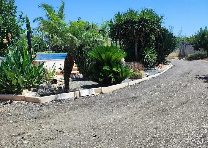 Les Moreres A Space For Tranquility Дом отдыха