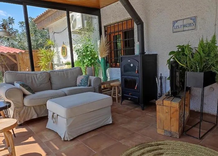 Сasa de vacaciones Les Moreres A Space For Tranquility