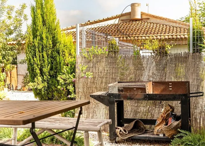 Les Moreres A Space For Tranquility Валенсия