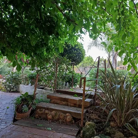 Les Moreres A Space For Tranquility بيت للعطل